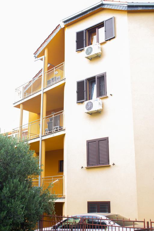 Vasto Apartments Kastela Ngoại thất bức ảnh